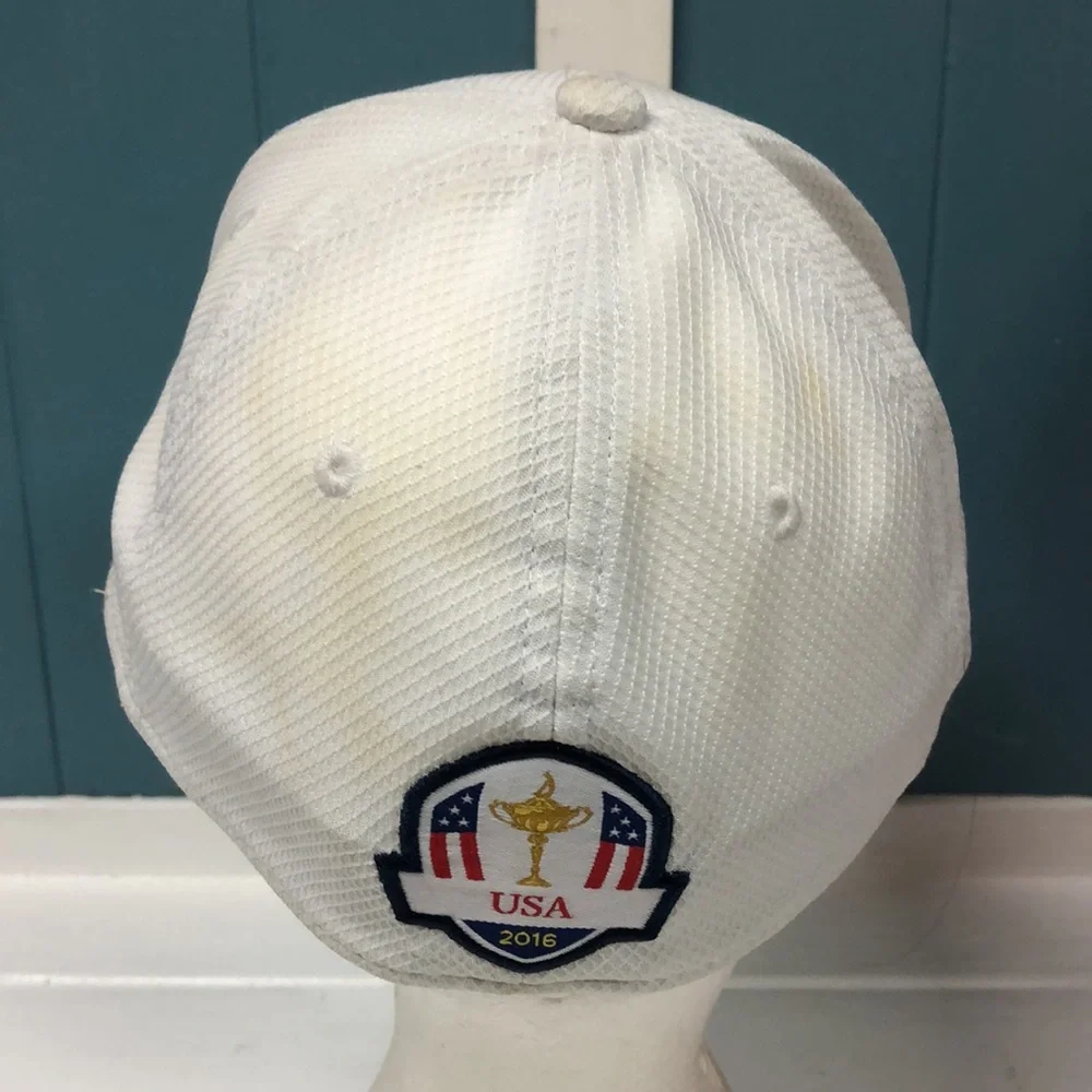 New Era GOLF USA 2016 Hat‎ Cap Flex Fit White Blue Pre Owned size S/M